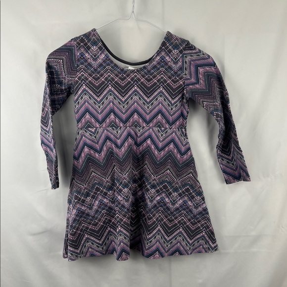 The Children’s Place - Girl’s Winter Dresses - Red, White Snowflakes - Small 5/6 - Picture 7 of 13